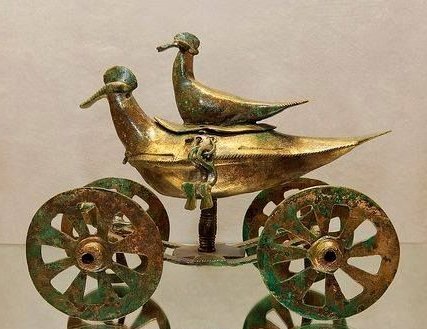 Votive chariot (Illyrian, probably Autariatae) in the form of two birds from Glasinac near Sarajevo in central Bosnia and Herzegovina - Iron Age..jpg